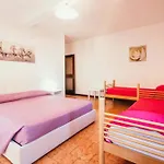 Apartment Ortensia - *
